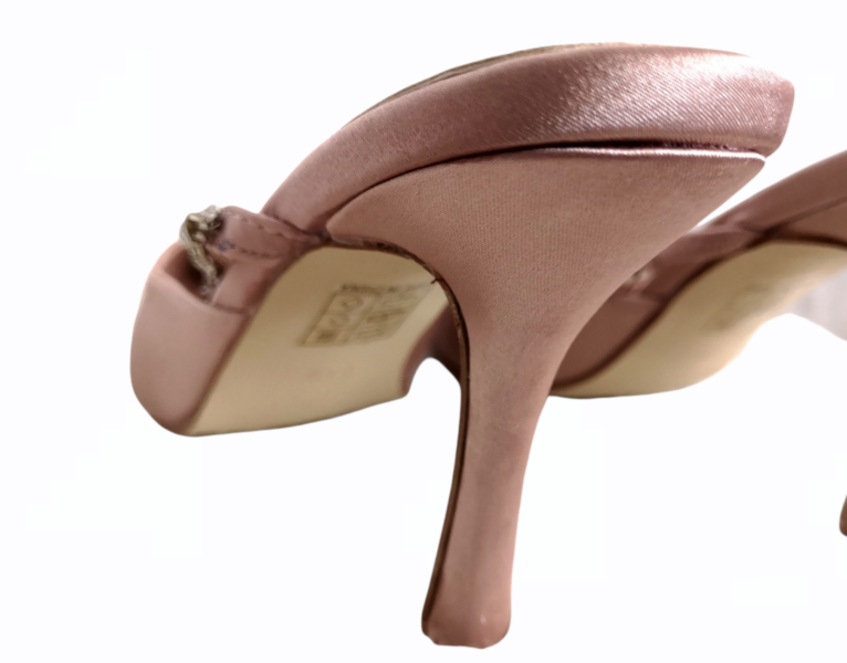 Zapato nude con brillantes – Dulce y Salaita, tienda online de ropa,  calzado y complementos de mujer.
