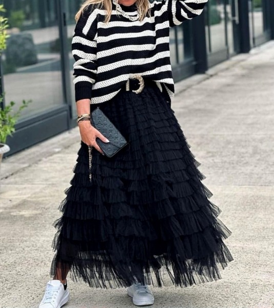 Falda tul negra – Dulce y Salaita, tienda online de ropa, calzado y  complementos de mujer.